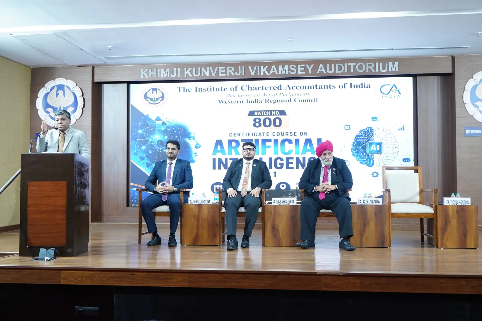 Dignitaries on stage at the AICA 800th batch at ICAI, Mumbai