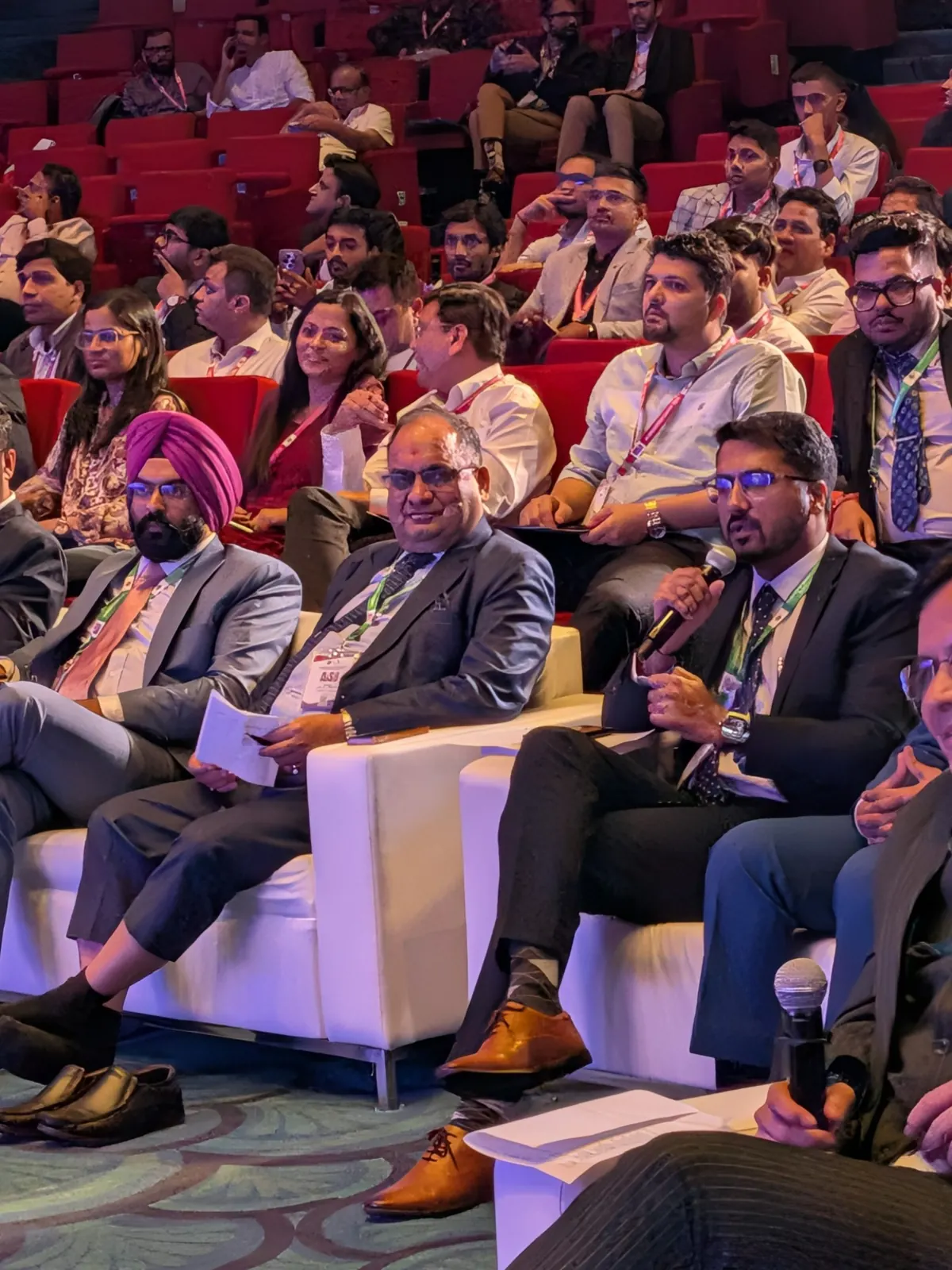 Finance professionals attending an AI session at AIS 2026, New Delhi